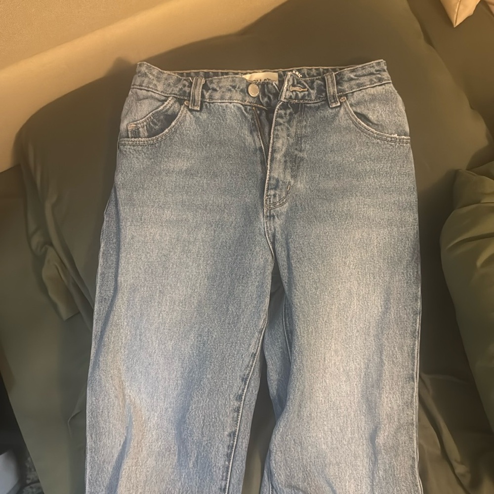 ROLLA’S east coast crop flare size 25 jeans